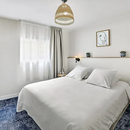 Hotel Le Suquet Cannes-3
